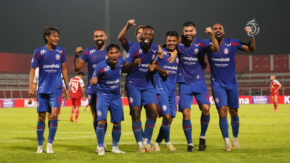 Manajemen Arema FC secara resmi menanggapi berbagai pernyataan yang dilontarkan Penasihat Semen Padang, Andre Rosiade.