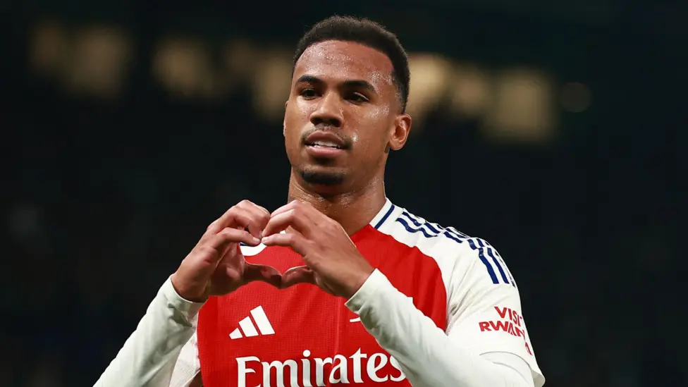 Arsenal dikabarkan tengah memproses perpanjangan kontrak Gabriel Magalhães, bek tengah andalan mereka asal Brasil.