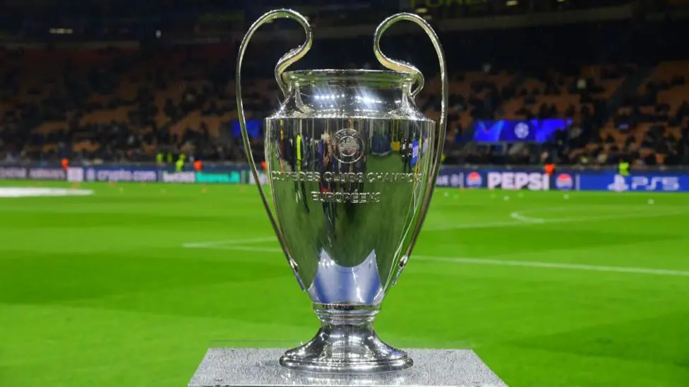 Di tengah berakhirnya musim Premier League 2024/25, persaingan untuk mendapatkan tiket kompetisi Eropa masih sangat ketat.
