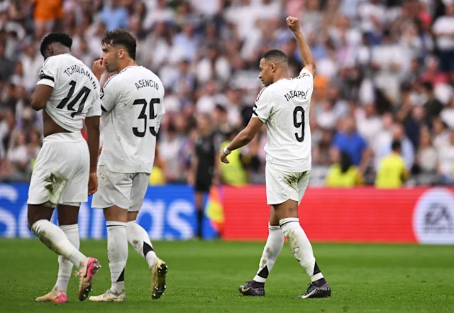 Real Madrid menutup kemenangan di laga terakhir di La Liga 2024/25 usai mengalahkan Real Sociedad dengan skor 2-0.