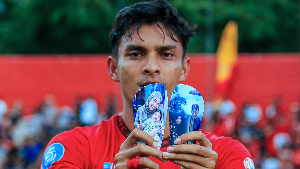 Muhammad Ridwan, pemain yang lebih sering menghuni bangku cadangan sepanjang musim, menjadi penentu kemenangan timnya atas Madura United.