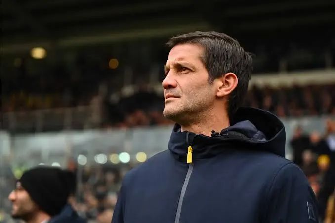 Inter Milan membuat keputusan berani dengan mengangkat Cristian Chivu sebagai manajer baru, menggantikan Simone Inzaghi.