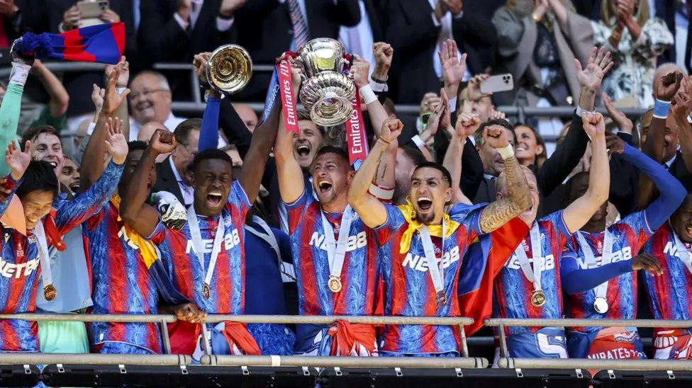 Nottingham Forest telah mengajukan permintaan resmi kepada UEFA untuk memastikan posisi Crystal Palace di Liga Europa musim depan.