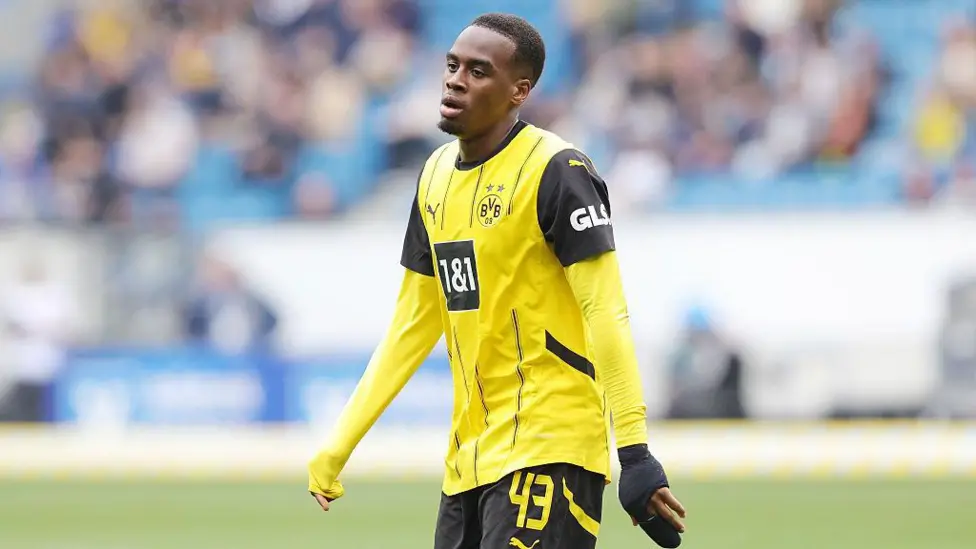 Chelsea akhirnya berhasil mewujudkan transfer pemain, Jamie Gittens dari Borussia Dortmund dengan nilai £55 juta.