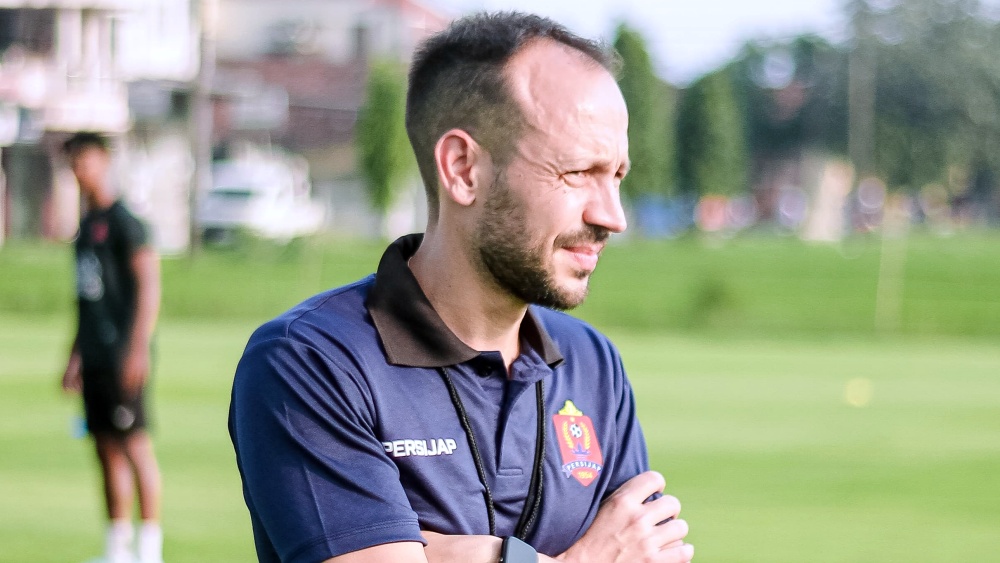 Persijap Jepara resmi memasuki babak baru dengan memperkenalkan Mario Lemos sebagai pelatih kepala mereka yang baru.