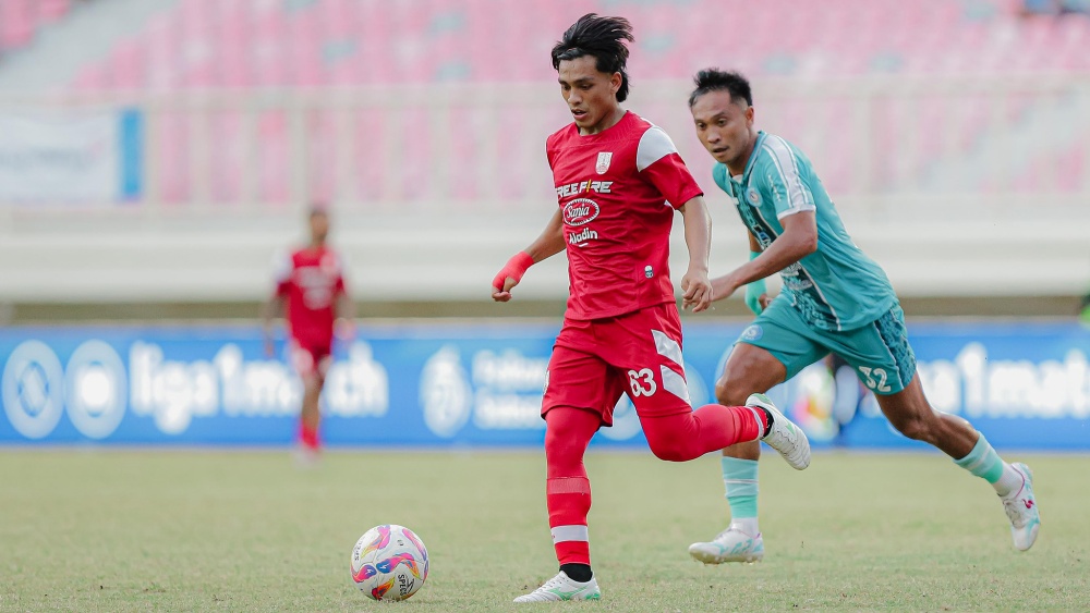 Persis Solo