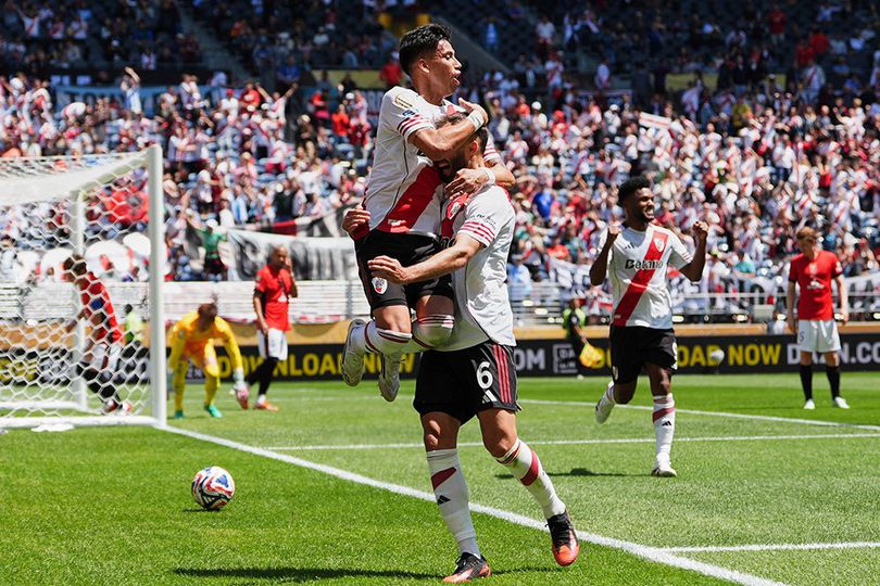 Klub asal Brasil River Plate berhasil mengalahkan raksasa Asia, Urawa Reds dengan skor yang cukup meyakinkan, yakni 3-1.