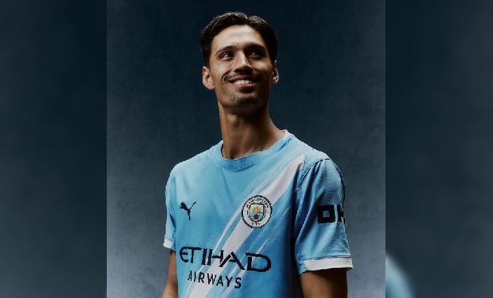 Manchester City telah mengumumkan transfer gelandang AC Milan Tijjani Reijnders dengan nilai awal £46,5 juta.