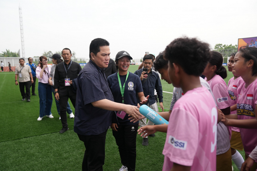Ketua Umum PSSI, Erick Thohir, menegaskan kembali tentang komitmen federasi dalam memajukan sepak bola putri.