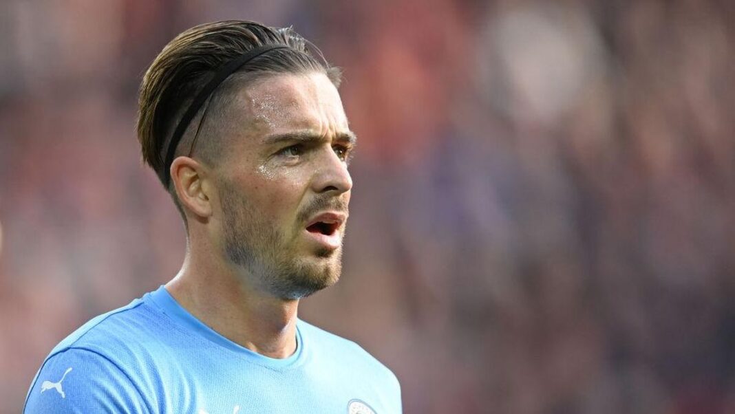 Usai derby Manchester pada April lalu, seorang suporter Manchester United, Alfie Holt, mengaku di pengadilan telah menampar Jack Grealish.