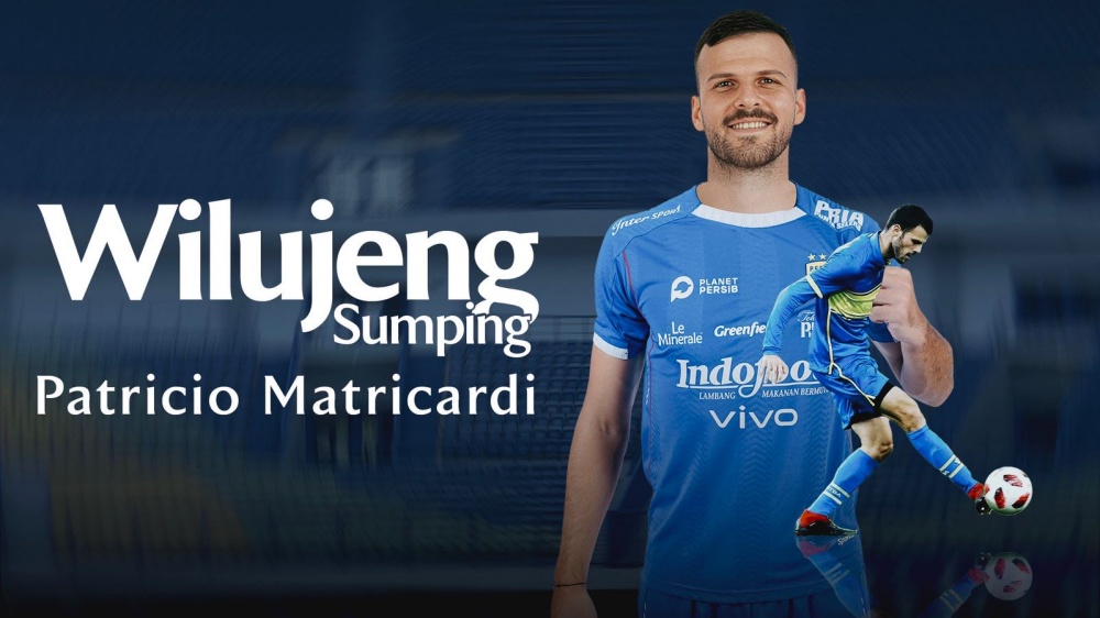 Sukses menjuarai Liga 1 dalam dua musim berturut-turut, Persib Bandung terus mempersiapkan tim dengan mendatangkan pemain hebat di tiap lini.