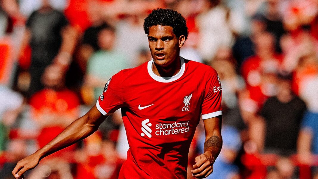 Bayer Leverkusen resmi mengamankan tanda tangan bek muda Jarell Quansah dari Liverpool dalam kesepakatan senilai £35 juta.
