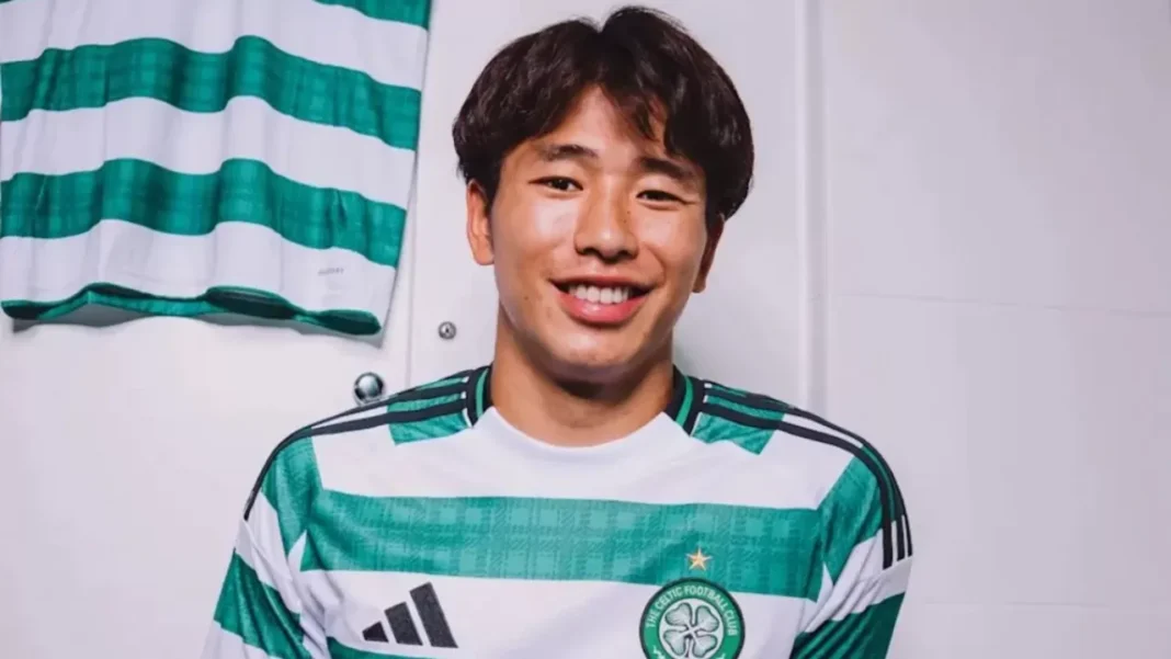 Celtic telah mengamankan tanda tangan penyerang Jepang Shin Yamada dari Kawasaki Frontale dengan ikatan kontrak hingga 2028.