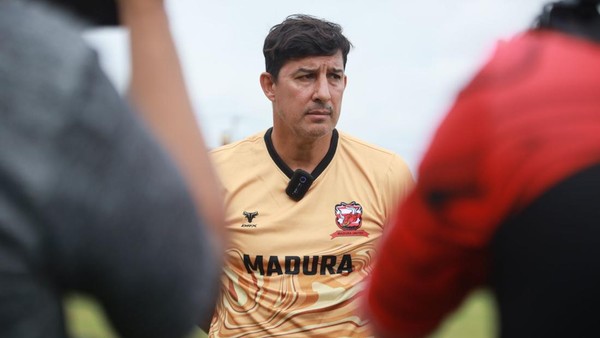 Alfredo Vera Madura United