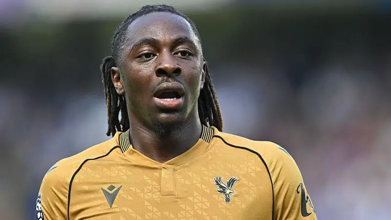 Pelatih Crystal Palace Oliver Glasner menyatakan keyakinannya bahwa Eberechi Eze akan tetap membela tim dalam laga Eropa perdana mereka.