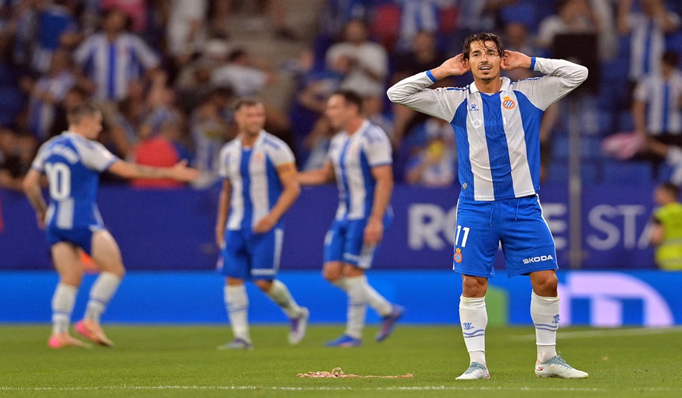 Secara mengejutkan Atletico Madrid menelan kekalahan di laga perdana mereka di La Liga 2025/26 dari Espanyol usai skor berakhir 2-1.