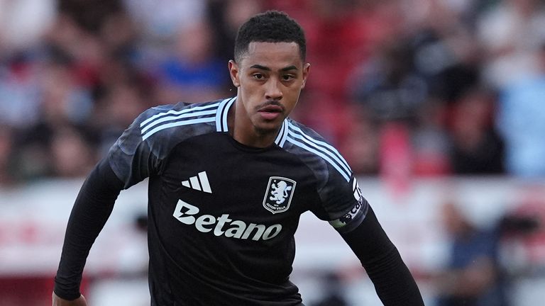 Di tengah hiruk-pikuk bursa transfer, Newcastle United tengah menjalin pembicaraan intensif dengan Aston Villa mengenai Jacob Ramsey.
