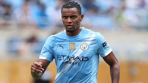 Manuel Akanji