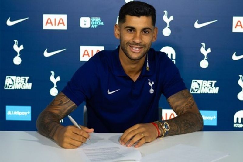 Tottenham Hotspur mengamankan masa depan Cristian Romero setelah sang kapten menandatangani perjanjian baru berdurasi empat tahun.