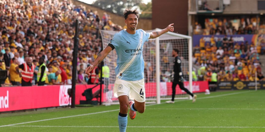 Manchester City memulai musim dengan gemilang setelah menaklukkan Wolverhampton Wanderers dengan skor telak 0-4 di Molineux.