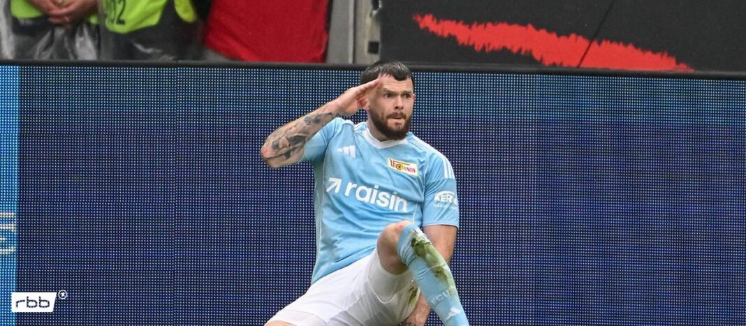 Dalam laga yang mempertemukan Union Berlin dengan Eintracht Frankfurt, Oliver Burke menjadi penentu kemenangan timnya.