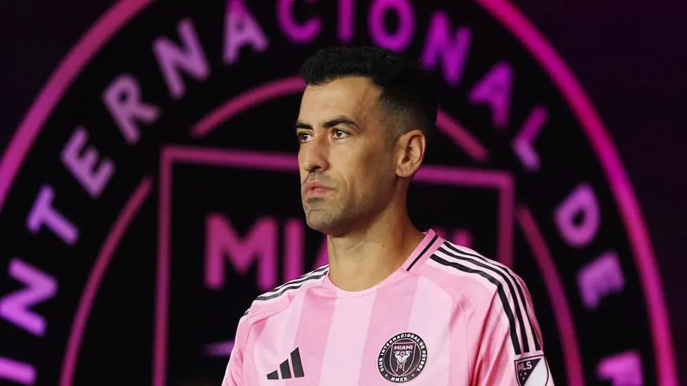 Setelah hampir dua dekade membela dunia sepakbola, Sergio Busquets memutuskan untuk mengakhiri karier profesionalnya.