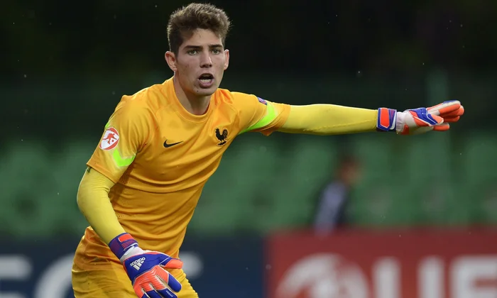 Luca Zidane, putra dari legenda Prancis Zinedine Zidane, secara resmi beralih status internasionalnya dari Prancis ke Aljazair.