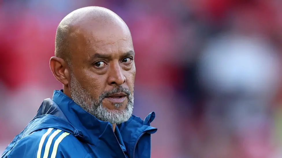 Setelah bertugas selama 21 bulan dan hanya memimpin tiga pertandingan pada musim ini, Nottingham Forest akhirnya memecat Nuno Espirito Santo.