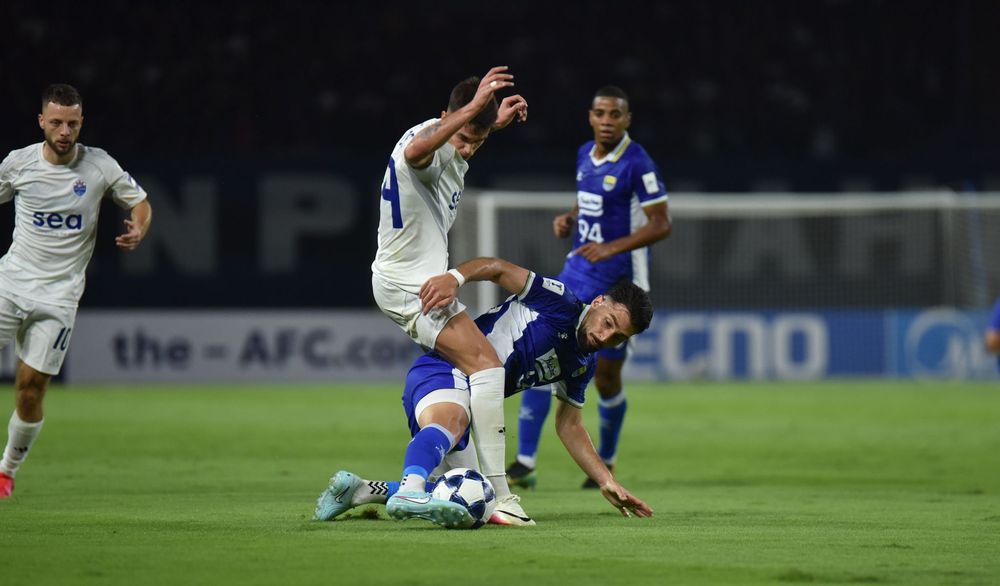 Persib Bandung belum berhasil meraih kemenangan penuh pada laga perdana Grup G AFC Champions League Two (ACL Two).