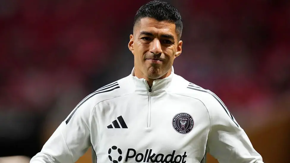 Luis Suarez, penyerang Inter Miami, menerima sanksi larangan tampil selama enam pertandingan pasca keributan dengan pelatih tim lawan.