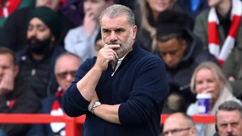 Keputusan pemecatan Ange Postecoglou sebagai pelatih kepala Nottingham Forest diambil dengan sangat cepat dan dramatis.