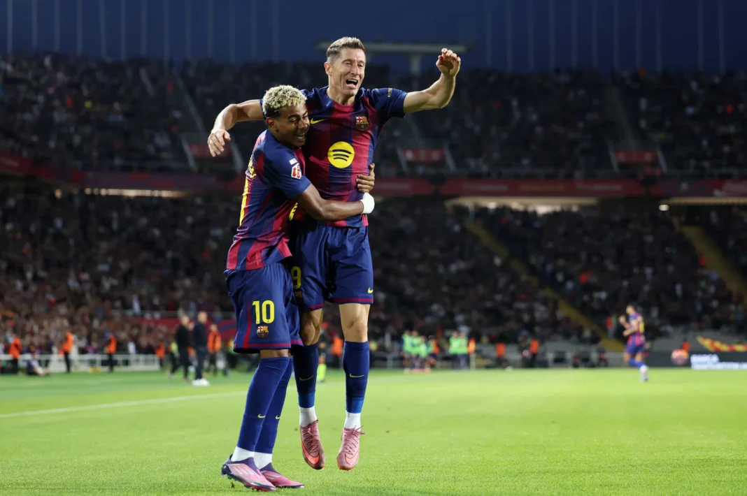 Barcelona sukses mengamankan tiga poin di kandang sendiri setelah mengalahkan tamunya Real Sociedad dengan skor 2-1.
