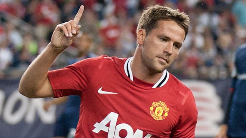 Dalam analisis terkini mengenai krisis yang melanda Manchester United, Michael Owen menyoroti kecenderungan mencari kambing hitam.