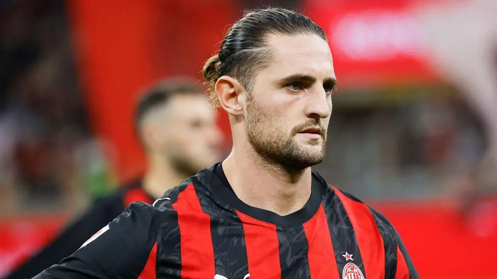 Kepala eksekutif Serie A Luigi de Siervo menegaskan bahwa Adrien Rabiot harus menghormati klubnya sebagai respons sang pemain untuk AC Milan.