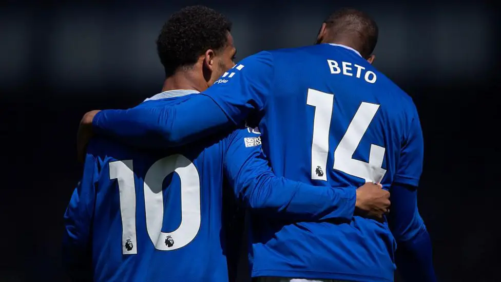 Striker Everton akan menjamu Tottenham di Stadion Hill Dickinson, dengan catatan tak terkalahkan di kandang mereka yang baru.