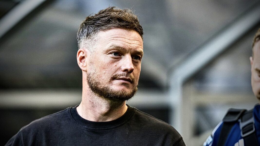 Middlesbrough sedang mempersiapkan perubahan dengan mendatangkan Kim Hellberg untuk mengisi posisi pelatih kepala.