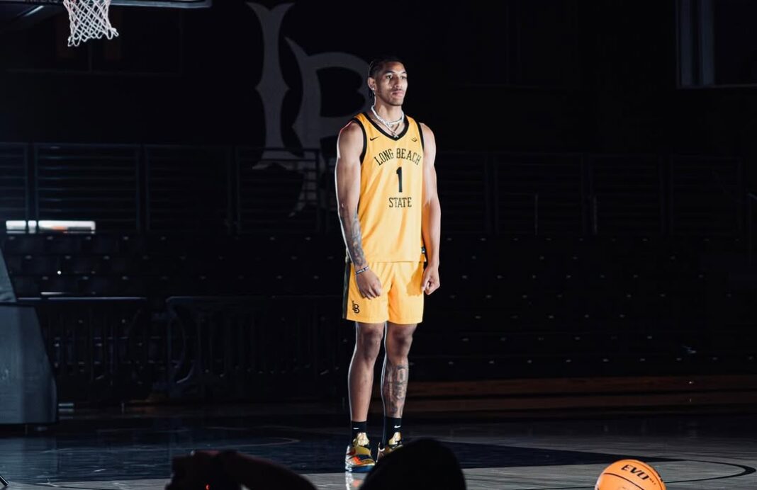 Derrick Michael Xzavierro, pebasket Indonesia di NCAA