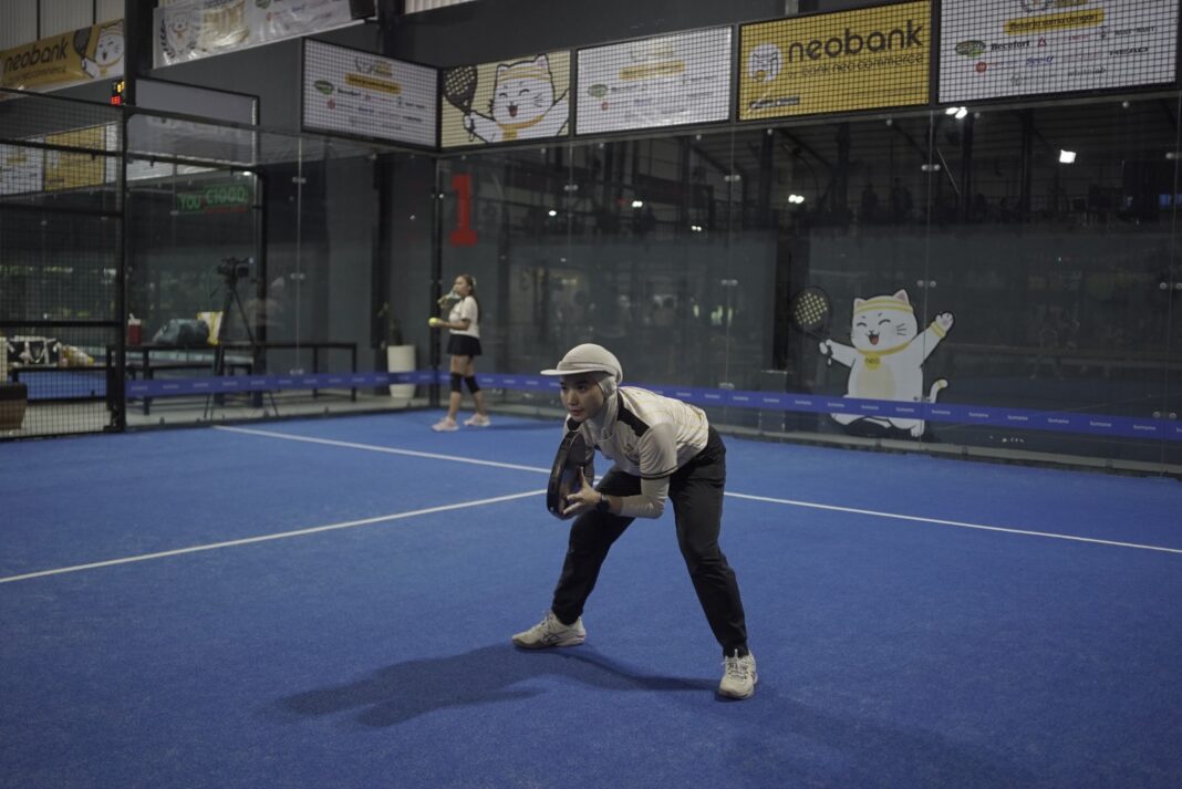 Neobank hadirkan turnamen padel antarkomunitas