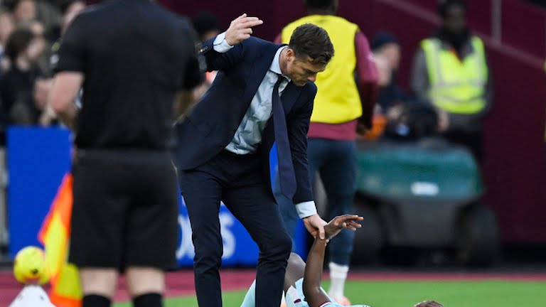 Scott Parker, pelatih Burnley