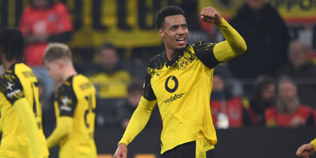 Tim Kevin Diks, Borussia Monchengladbach harus menelan pil pahit setelah mereka kalah dari tuan rumah BVB atau Borussia Dortmund dengan skor 2-0.