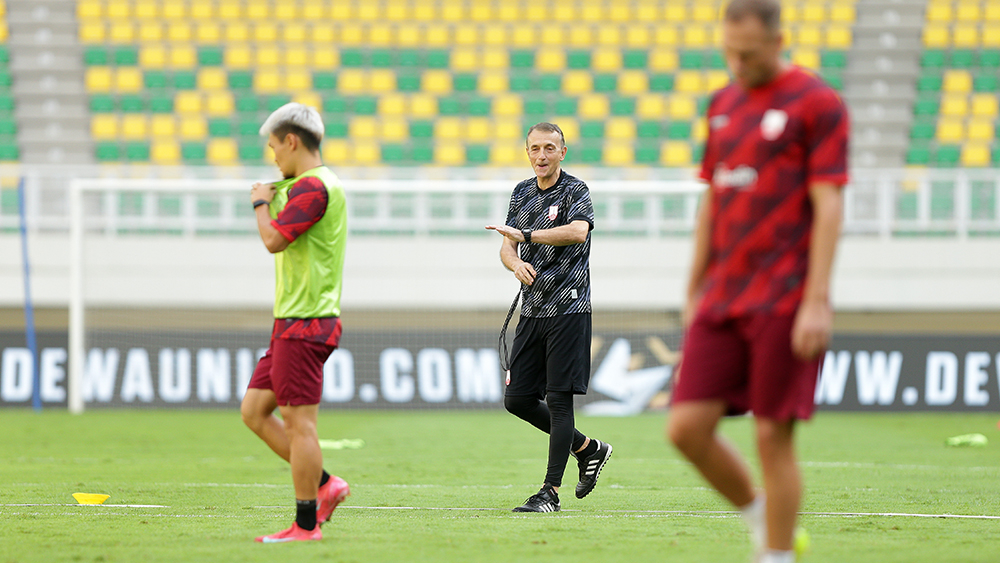 Milomir Seslija Persis Solo