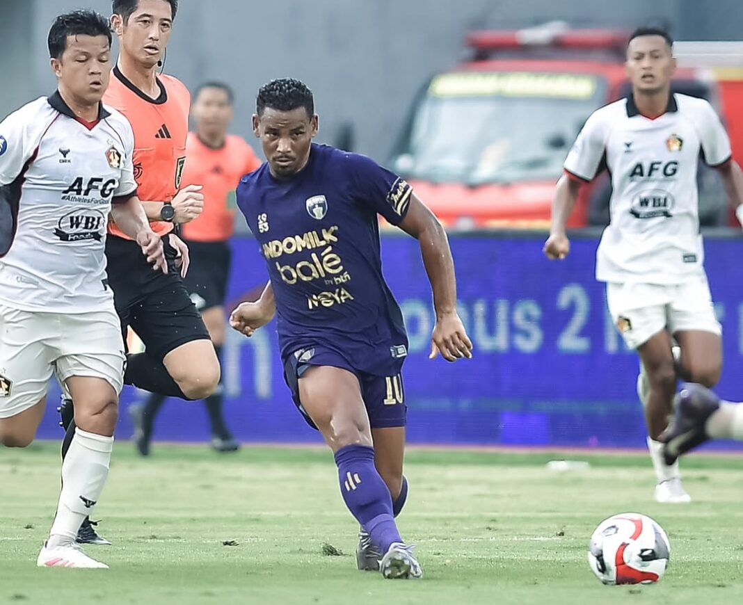 Persita Tangerang vs Persik Kediri