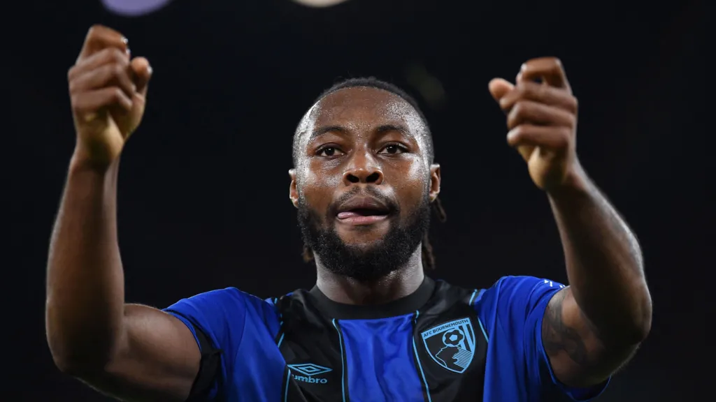 Seorang pria asal Liverpool menyatakan tidak bersalah atas tuduhan melakukan pelecehan rasial terhadap pemain sepak bola Antoine Semenyo.