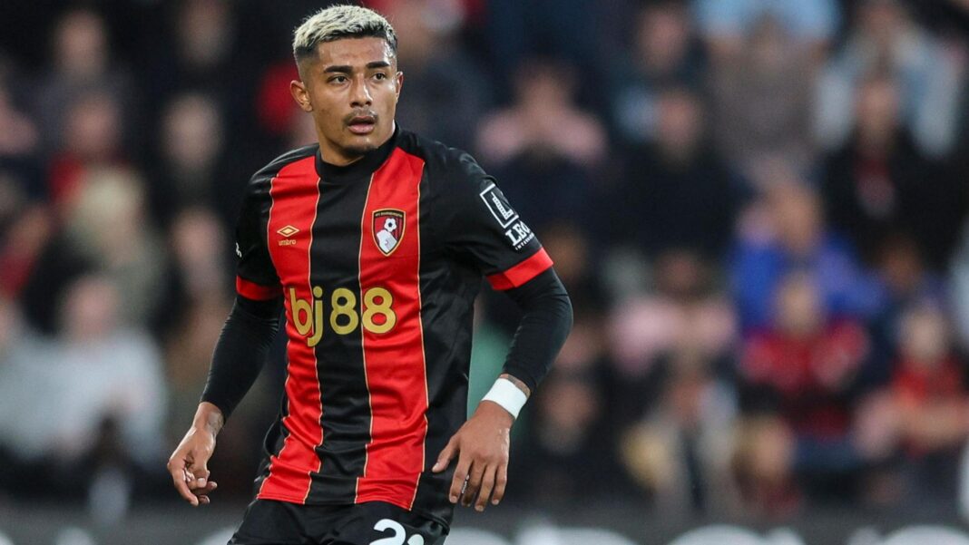 Celtic mengamankan jasa bek kanan Bournemouth, Julian Araujo, dengan status pemain pinjaman hingga akhir musim ini.