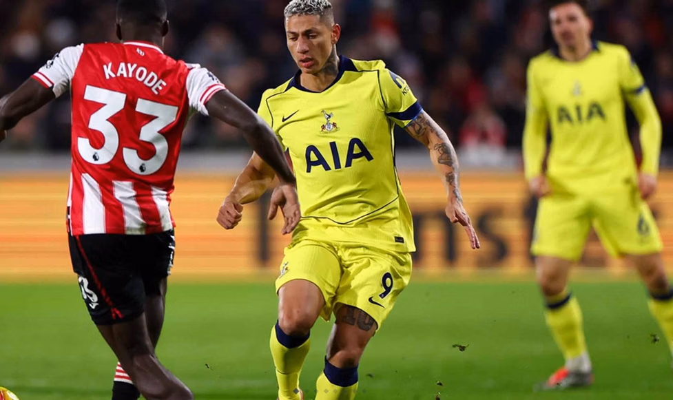 Kembalinya Thomas Frank ke Stadion Komunitas Gtech berakhir dengan permainan yang datar, sebab Spurs hanya mampu imbang melawan Brentford.