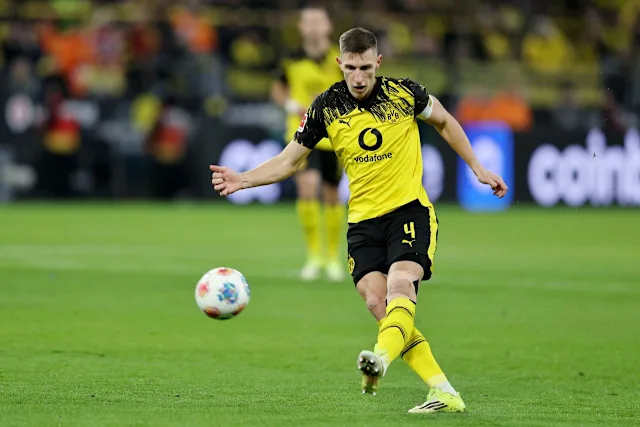 Borussia Dortmund atau BVB sukses menjaga tiga poin di kandang sendiri setelah mengalahkan tamunya Heidenheim dengan skor tipis 3-2.