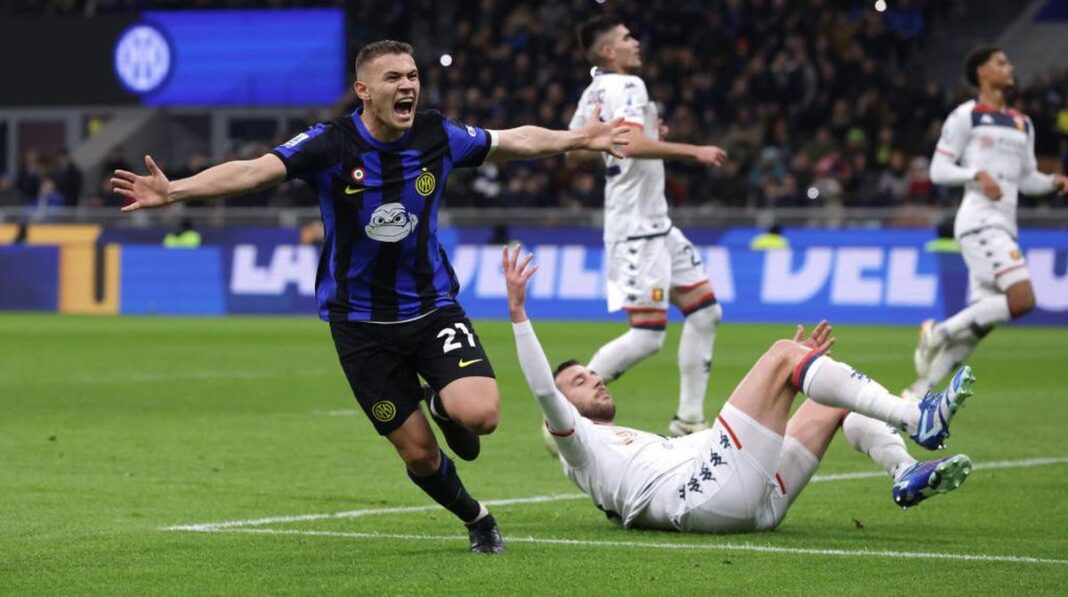 Inter Milan semakin kokoh di puncak klasemen setelah menang dengan skor yang cukup meyakinkan 2-0 atas Genoa di kandang sendiri.