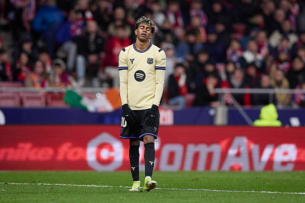 Madrid, Spanyol - 12 Februari: Lamine Yamal dari FC Barcelona bereaksi selama pertandingan Copa Del Rey antara Atletico de Madrid dan FC Barcelona di Riyadh Air Metropolitano pada 12 Februari 2026 di Madrid, Spanyol. (Foto oleh Manu Reino/DeFodi Images/DeFodi via Getty Images)