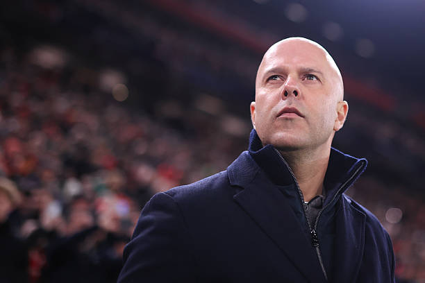 LIVERPOOL, INGGRIS - 28 Januari: Manajer Liverpool Arne Slot memperhatikan sebelum pertandingan Fase Liga Liga UEFA 2025/26 MD8 antara Liverpool FC dan Qarabag FK di Anfield pada 28 Januari 2026 di Liverpool, Inggris. (Foto oleh Simon Stacpoole/Offside/Offside via Getty Images)